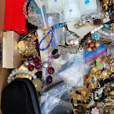 Sale Photo Thumbnail #132
