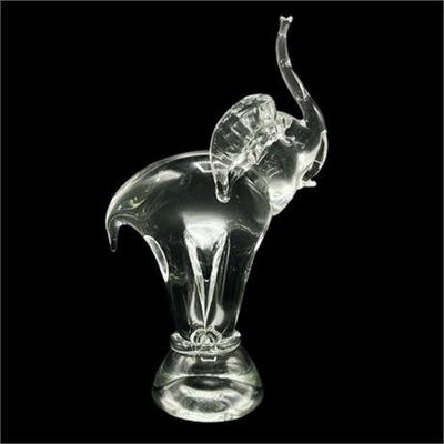 Lot 005  
Murano Art Glass Elephant Crystal Figurine