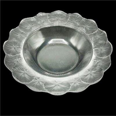 Lot 003   5 Bid(s)
Lalique, Honfleur Geranium Centerpiece  Bowl