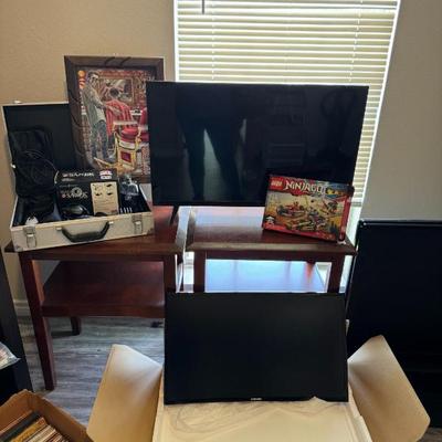 New Samsung curved desktop screen, barber accessories