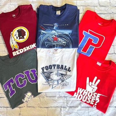 Vintage “Pro Player” & Sports Team T-Shirts