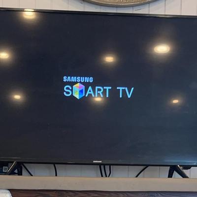 43 Inch Samsung TV