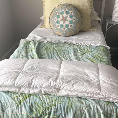 Twin Headboard, Frame and Bedding I (2nd Floor)