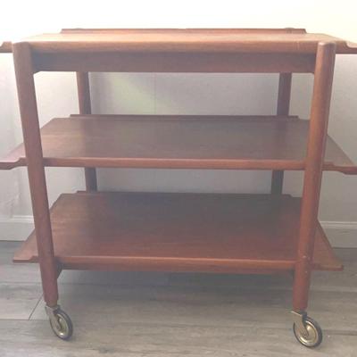 Mid-Century Poul Hundevad Danish Teak 3-tier Expandable Rolling Coffee/Bar Cart