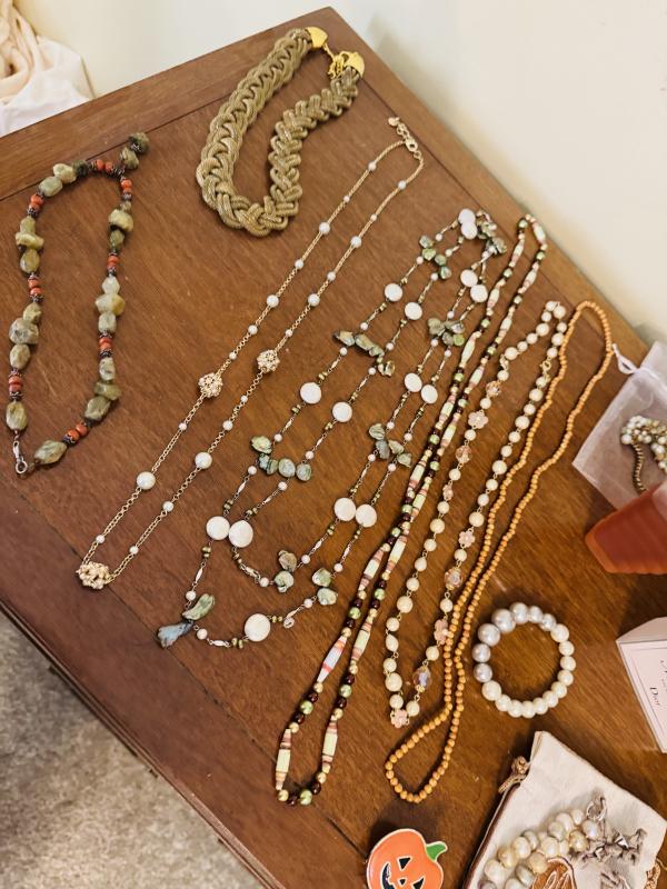 Sale Photo Thumbnail #80