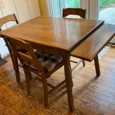 Vintage Drop-Leaf Dining Table with 4 Chairs