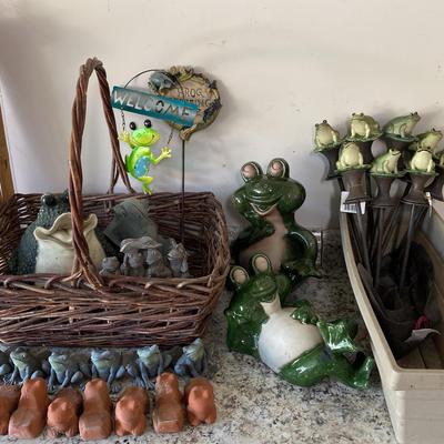 Garden Decor and Planter Lot