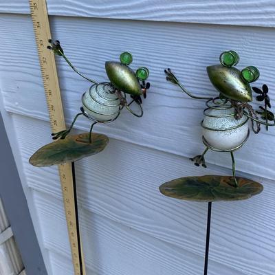 Garden Frog Decor Collection