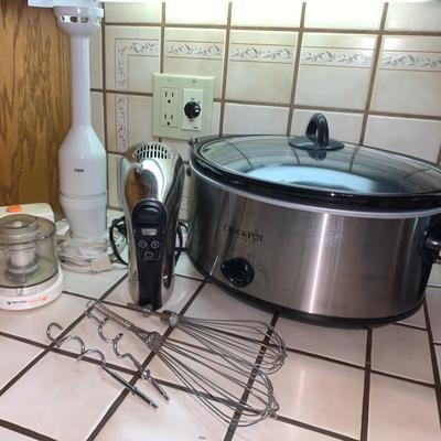 Kitchen Mixers And Whisks And Chopper