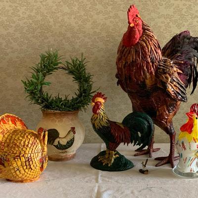 Collection Of Rooster And Chicken Decor 