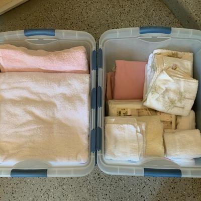 Towels And Sheets 