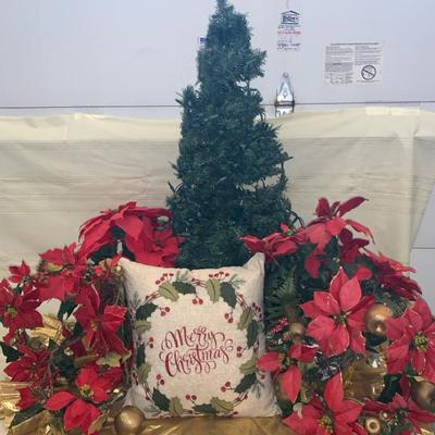 Christmas Tree, Tree Skirt, & Poinsettias 