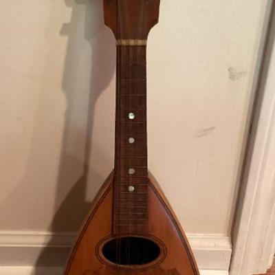 Bowl Back Mandolin