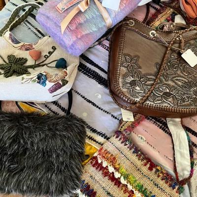 Sale Photo Thumbnail #32