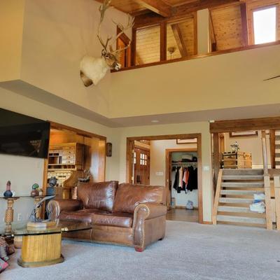 Sale Photo Thumbnail #83