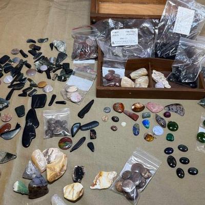 Polished stones for jewelry making