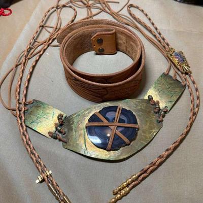 Accessories western ware
