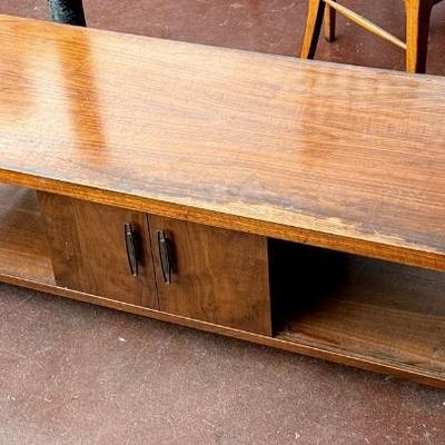Lane coffee table for restoration