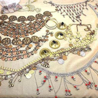 Belly dancing accessories