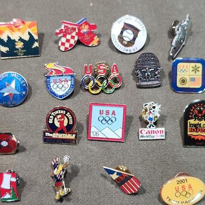 18 Sports Collectible Pins