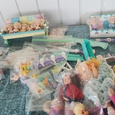 Mystery Lot: Vintage Baby Dolls (Small To Tiny)