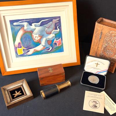 Saint Damien Coin, Epiderdrum Orchid And Other Hawaiian Theme Decor