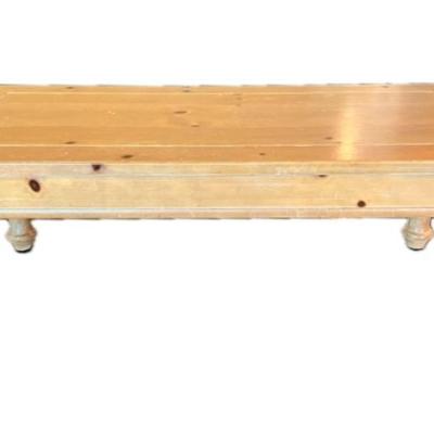 Broyhill Quality Furniture: Solid Wood, Coffee Table 