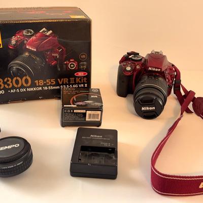 D3300 DSLR camera kit, Red version with an AF-S DX NIKKOR 18-55mm f/3.5-5.6G VR II 