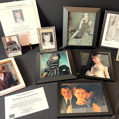 Helen Mirren, Judi Dench, Nicole Kidman, Anne Murray, And Other Autographs 