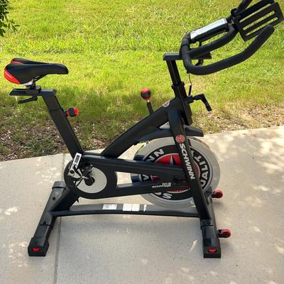Schwinn IC3 Indoor Cycling Bike