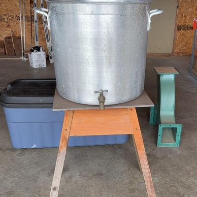 Large Aluminum Stock Pot on Stand #2