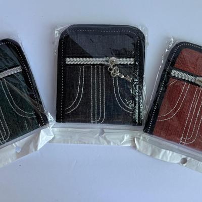 Men's wallets, bi fold (green, black and red)