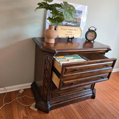 Sale Photo Thumbnail #179