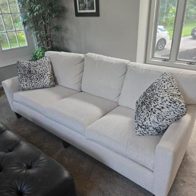 PAIR OF WHITE SOFAS BY LUXI