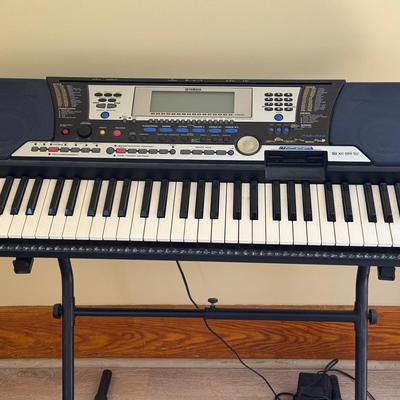 Yamaha PSR-540 Keyboard 