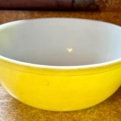 Yellow Pyrex Mixing Bowl