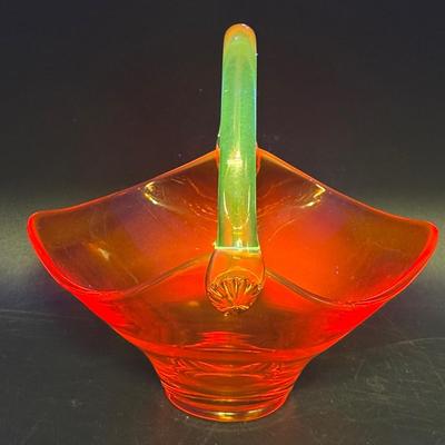 Viking Glass Epic Line basket Persimmon Color