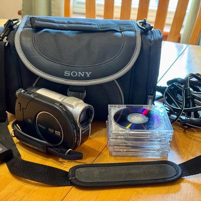 Sony Video Recorder & Accessories-untested
