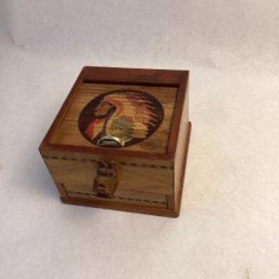 Cigarette box