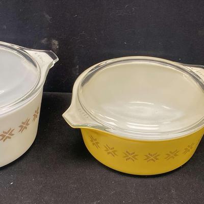 Vintage Pyrex 