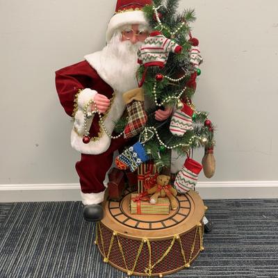 Musical Santa w/ Train