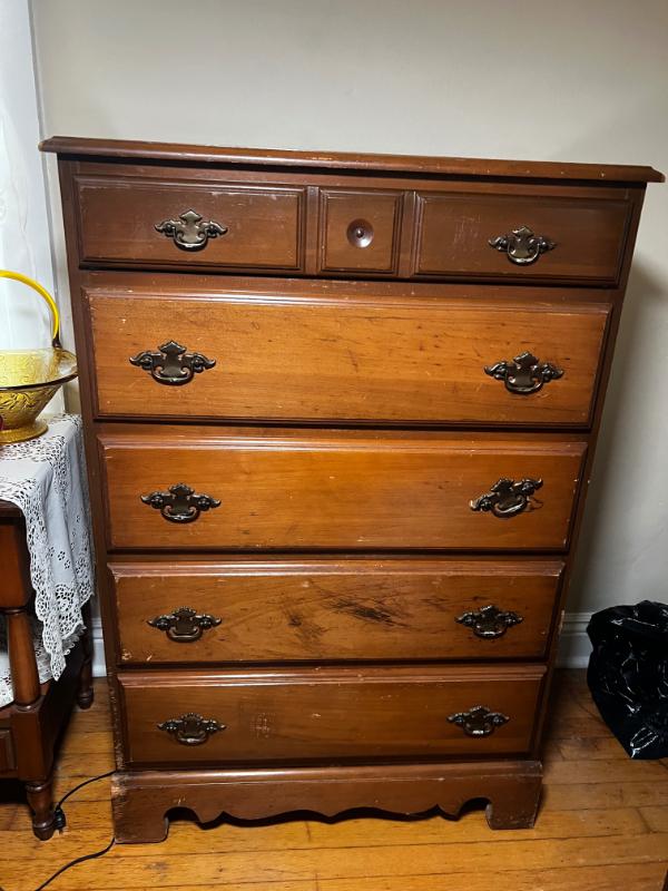 Sale Photo Thumbnail #297