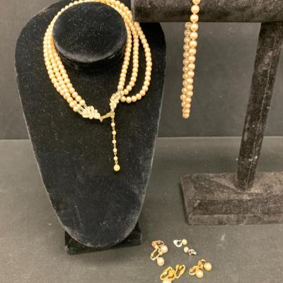 Faux Pearl Jewelry