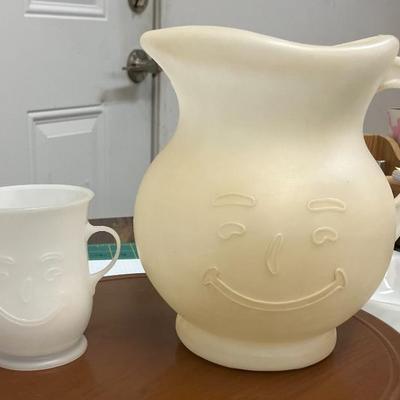 GM5036 Vintage Plastic Kool-Aid Man Pitcher & Cup $27.99   - AAA Vintage 9017 Airline HWY New Orleans, LA 70118 Hours 10-4 Monday -...