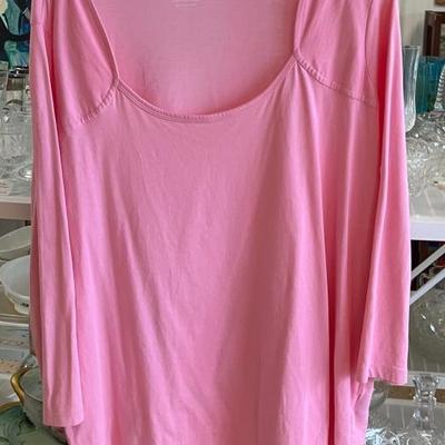 Sale Photo Thumbnail #26: Grace size 1x 100 pima cotton pink women s top aaa2611 $20.00   - AAA Vintage 9017 Airline HWY New Orleans, LA 70118 Hours 10-4 Monday - Saturday