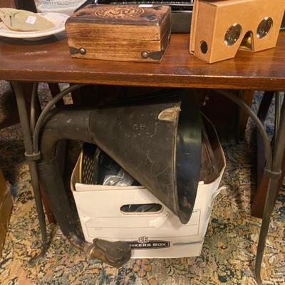 Sale Photo Thumbnail #49: extra parts for victrola