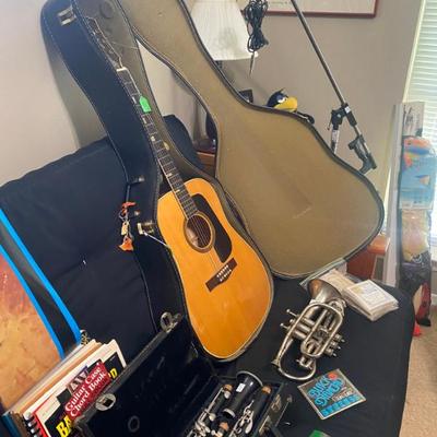 Sale Photo Thumbnail #18: goya guitar clarinet, coronet, mic