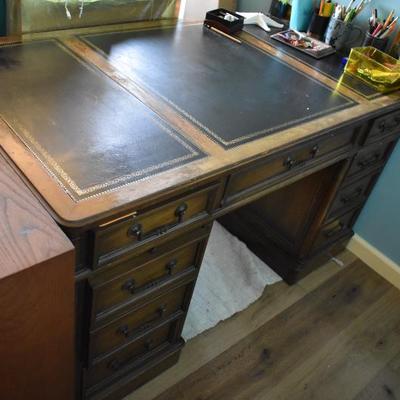 Sale Photo Thumbnail #25