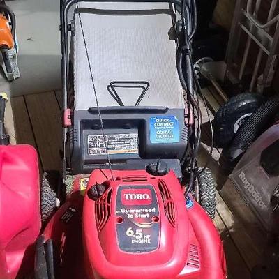 Toro Lawn Mower With Gas Can – Ready For Summer Yard Work