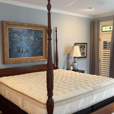 Thomasville Four Poster King Bed With Saatva Organic Mattress – Elegant & Elevated Comfort